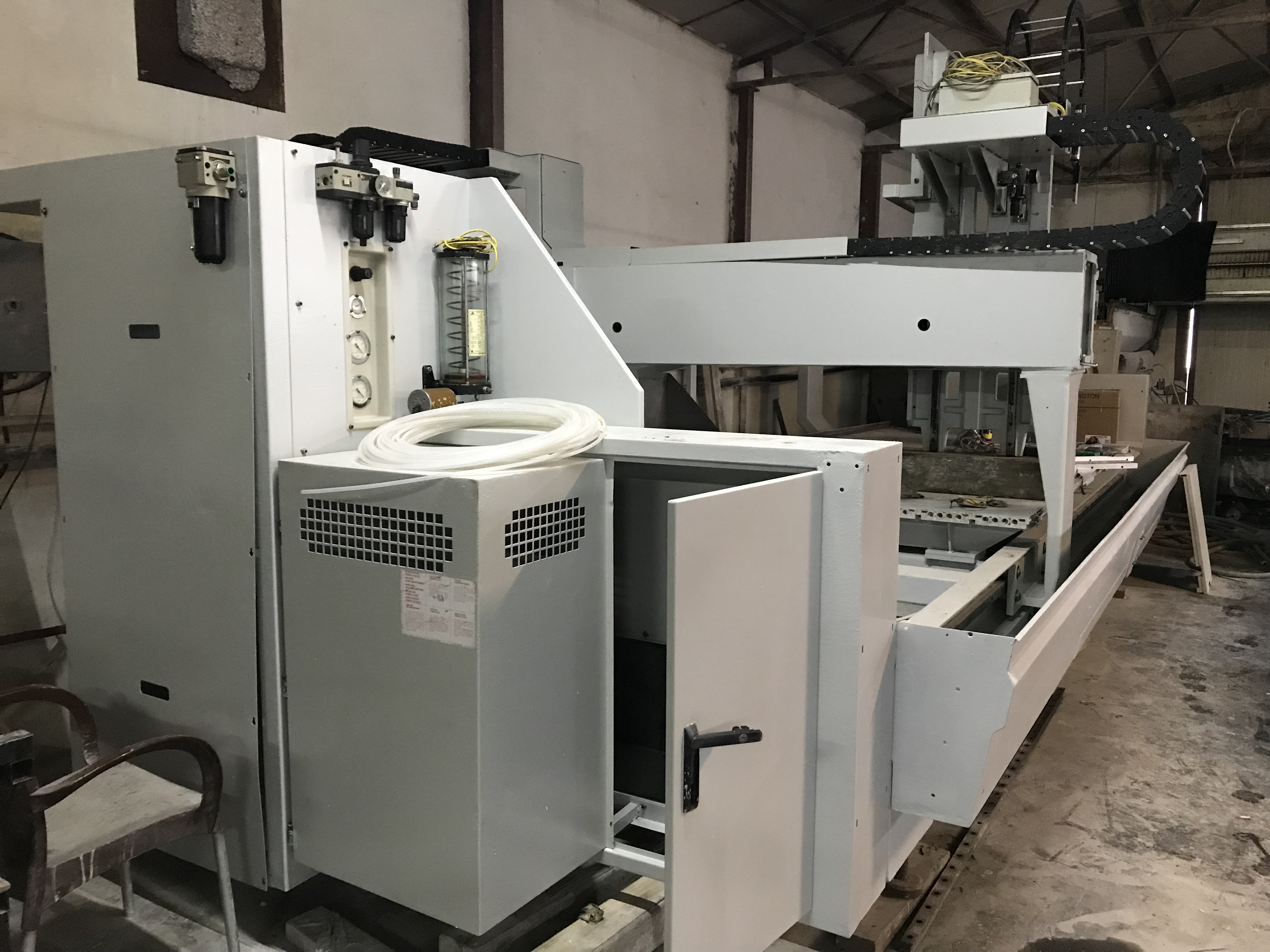 CNC Intermac Jet T 3 axis machine - refurbished in 2019 ( DEP02) - Image 2