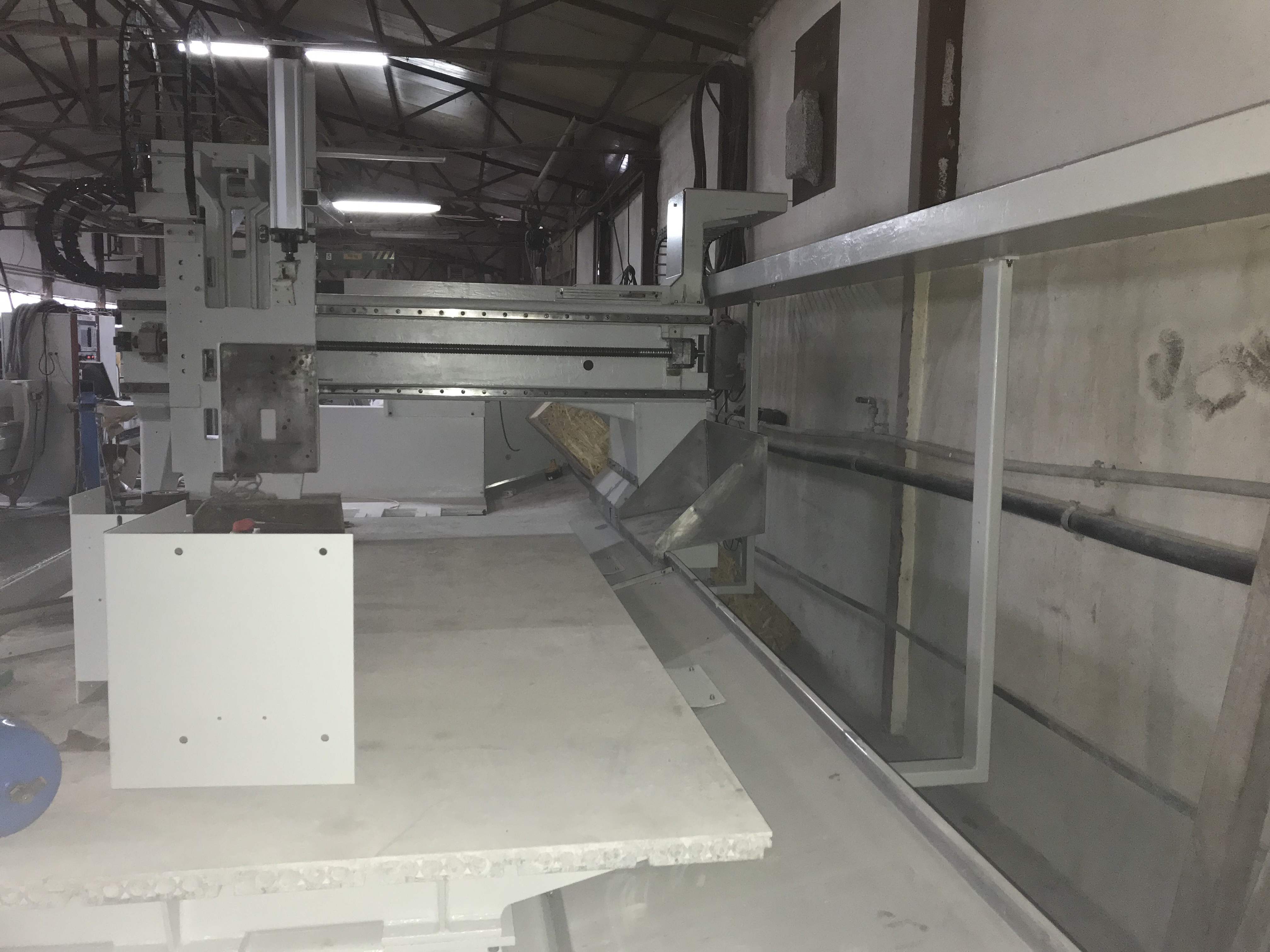 CNC Intermac Jet T 3 axis machine - refurbished in 2019 ( DEP02) - Image 5